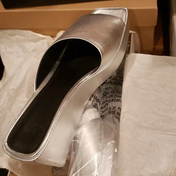 Marc Fisher New YAILYN Platform Slide Sandal Mule Leather Flatforms SILVER Women - Picture 10 of 13